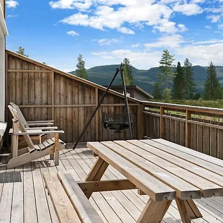 Trysilfjellet Arena Fra 2021 Pa 95 M2 In Naer Turistsenteret Og Alpint Og Bikepark Og Golf * تريسيل